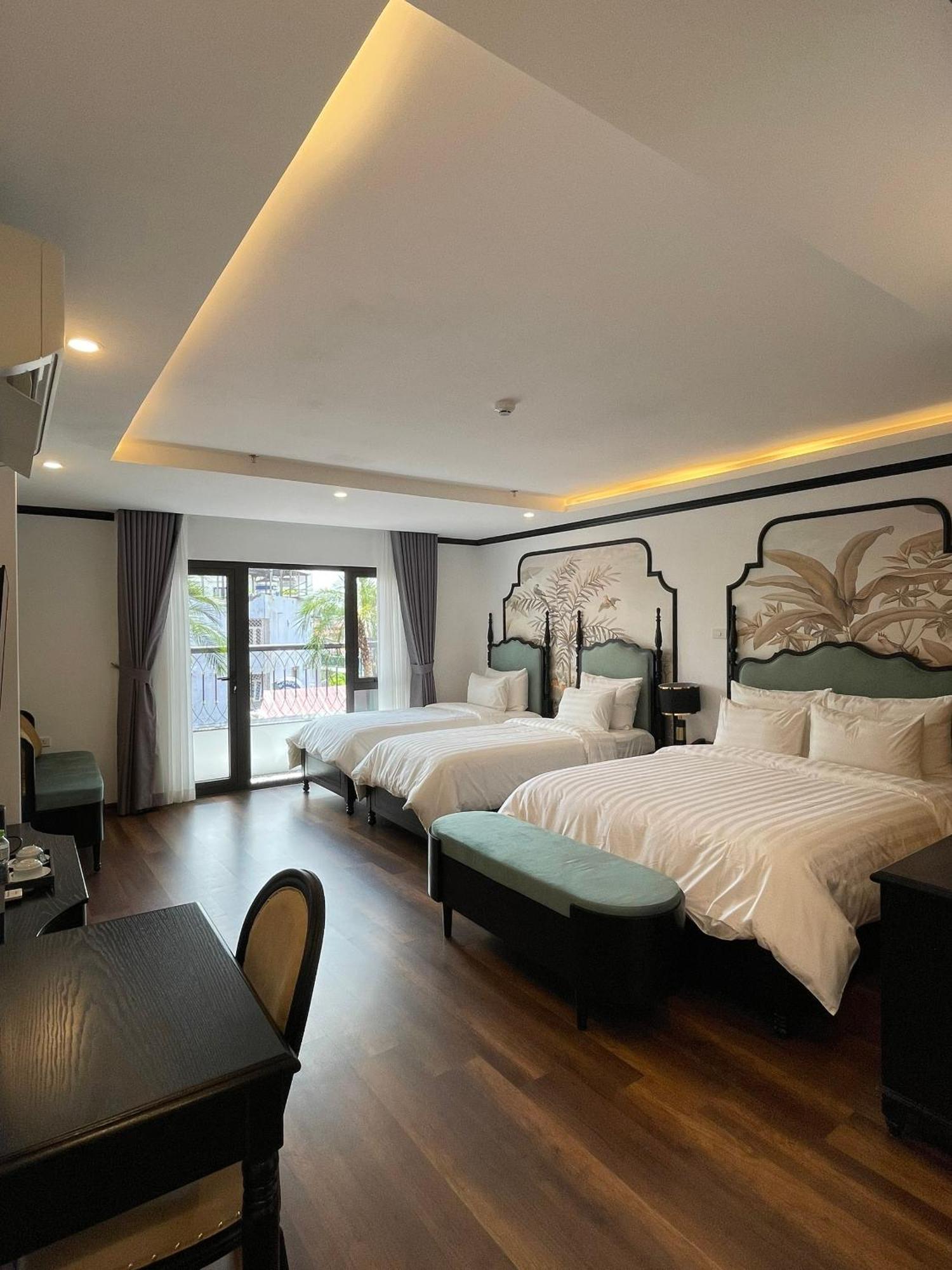 Aquarius Premium Hotel Hanoi Exterior photo